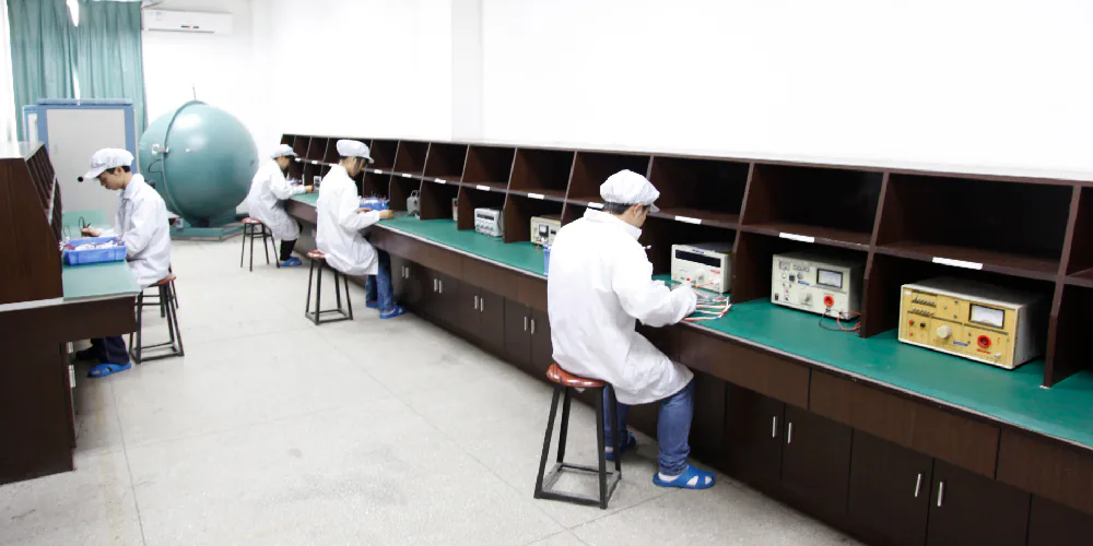 Professional optical and electrical lighting testing laboratory
